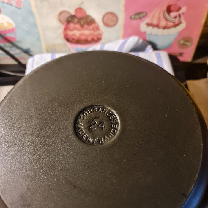 Cocotte ronde N°24 Cousances/ Le Creuset ,Ø24,5 cm, 4.2 L - photo numéro 6