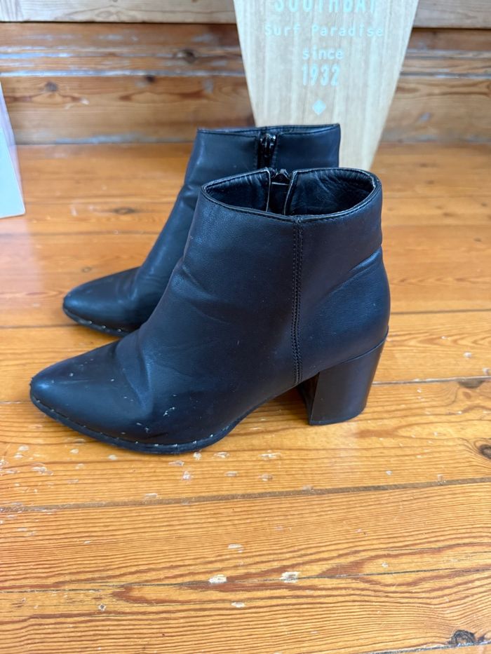 Bottines à talons noires