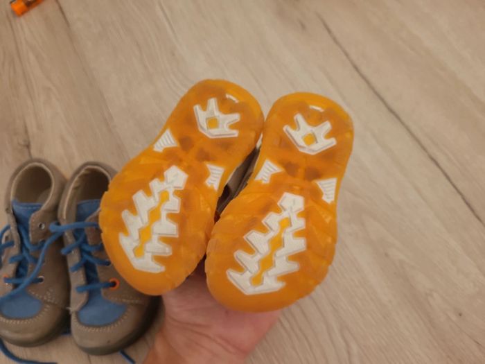 Lot chaussures - photo numéro 7