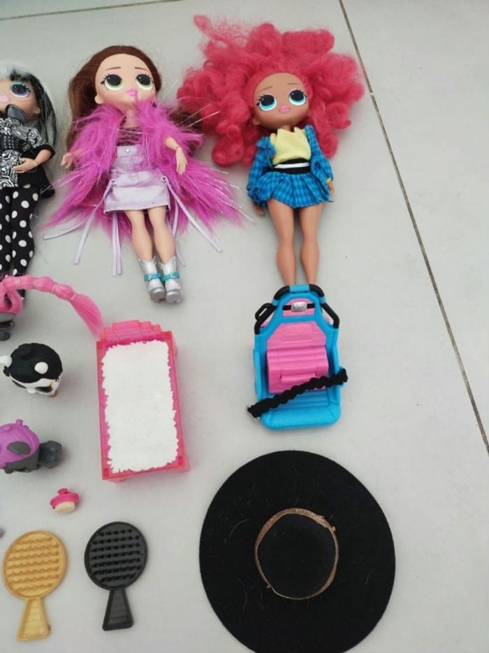 Lot poupées LOL OMG et accessoires - photo numéro 7