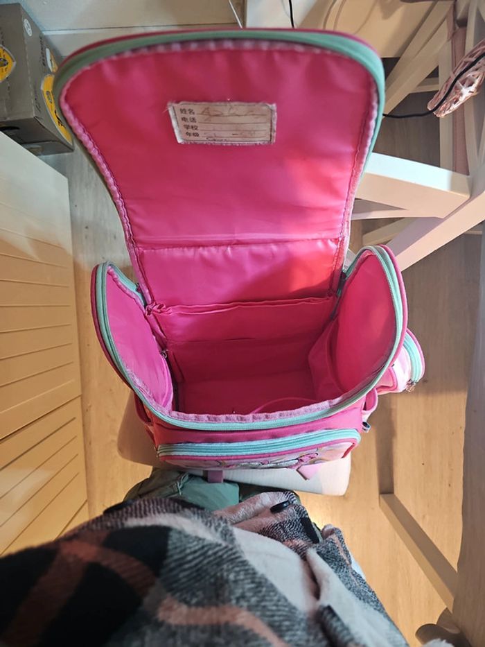 Cartable licorne avec sa trousse - photo numéro 6