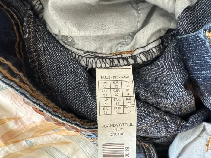 Short en jean court - photo numéro 4