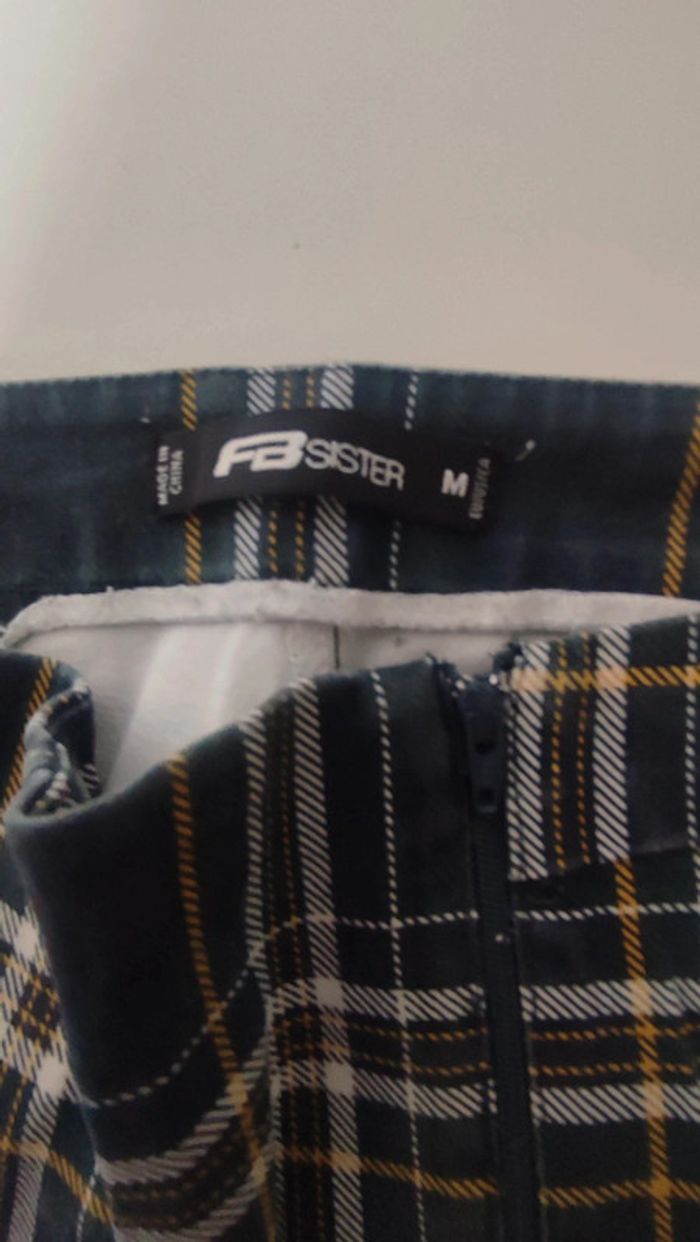 Pantalon à carreaux FB Sister, taille M - Style tendance et confortable - photo numéro 3