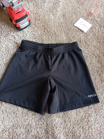 Short 8 ans