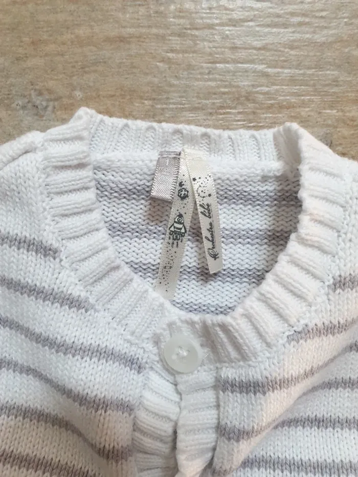 Gilet à rayures 1 mois - photo numéro 2