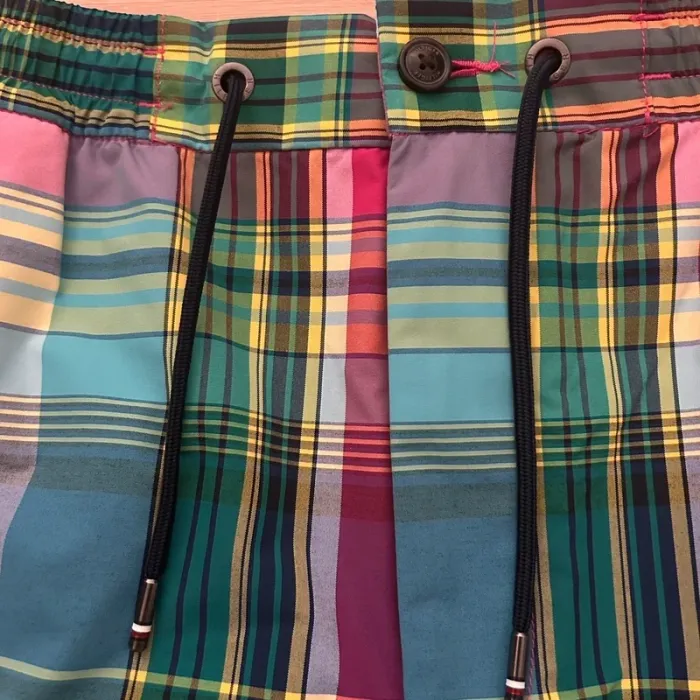 Short de bain Tommy Hilfiger Sportsman - Carreaux Multicolores - Taille XS - NEUF - photo numéro 3