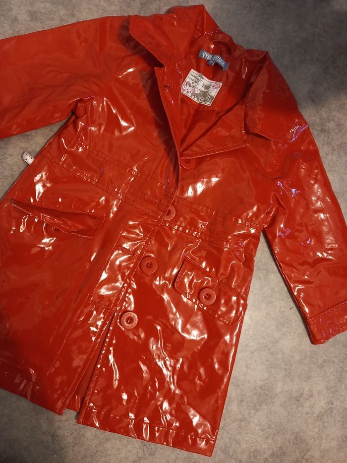 Manteau impermeable et bonnet - photo numéro 2