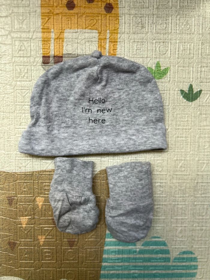 Bonnet et gants naissance