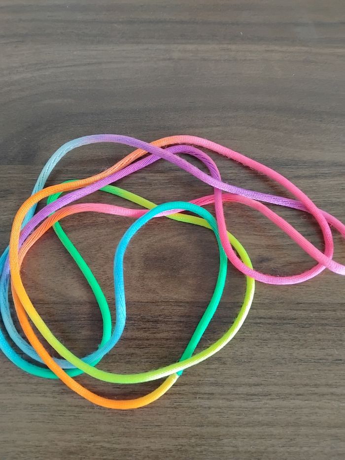 Ztringz ou cordelette à doigt ou fidget - photo numéro 2