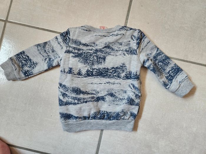Pull 6 mois - photo numéro 2