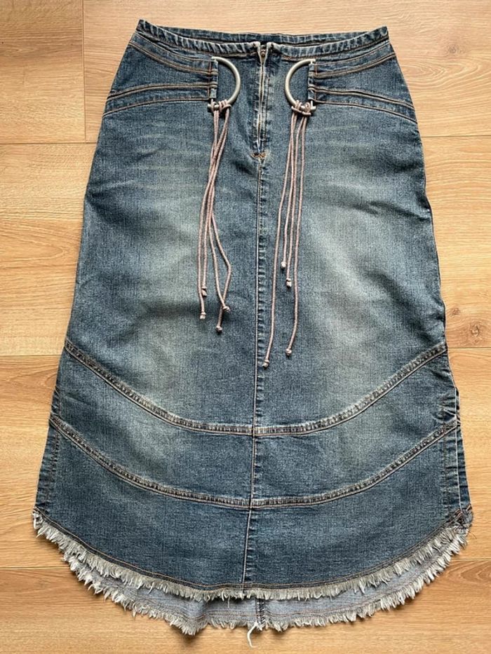 Jupe en jean style Y2K