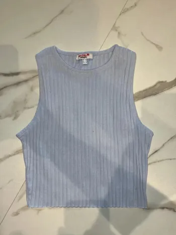 Crop top court lavande – Taille M – Jennyfer