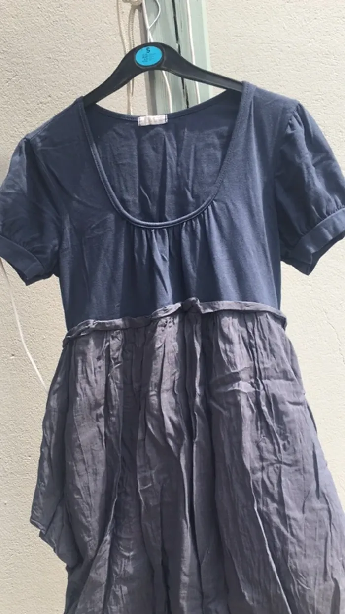 Robe bleue taille S - photo numéro 2