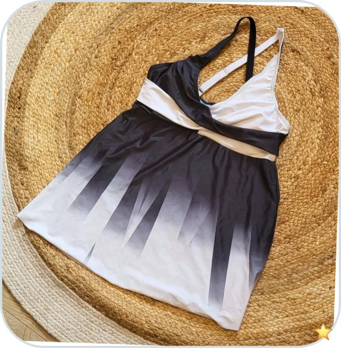 Maillot de bain 1 pièce Denater – Taille M – Très bon état - Noir et Blanc - photo numéro 2