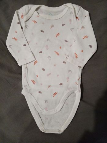 Bodie ML blanc avec dessins _ 3 mois 