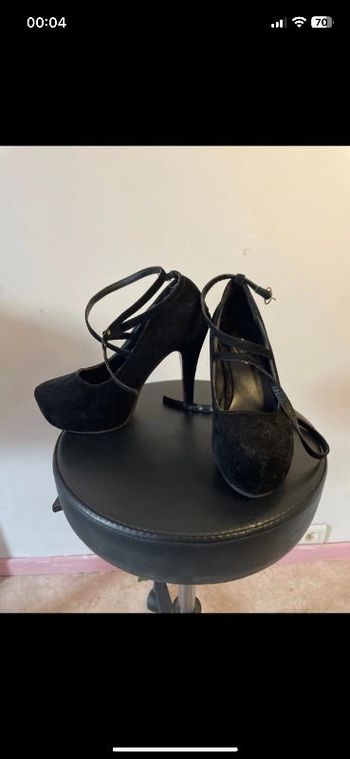 Talons noires