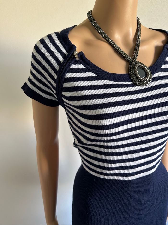 Robe bleue marine et blanche à manches courtes Morgan taille L TBE - photo numéro 4