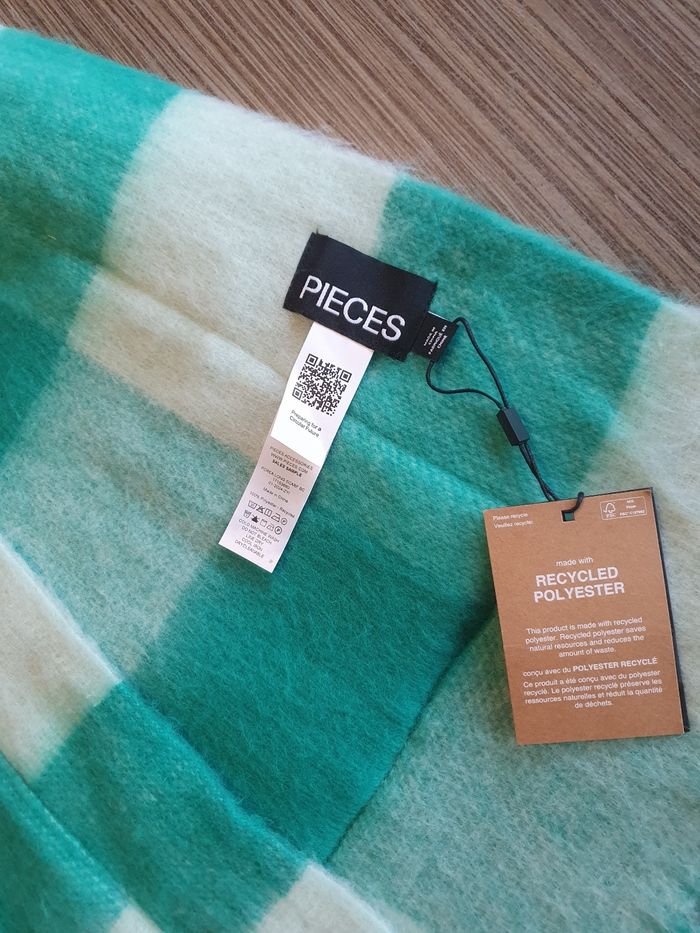 Magnifique écharpe d'hiver Pieces 🍀 - photo numéro 6