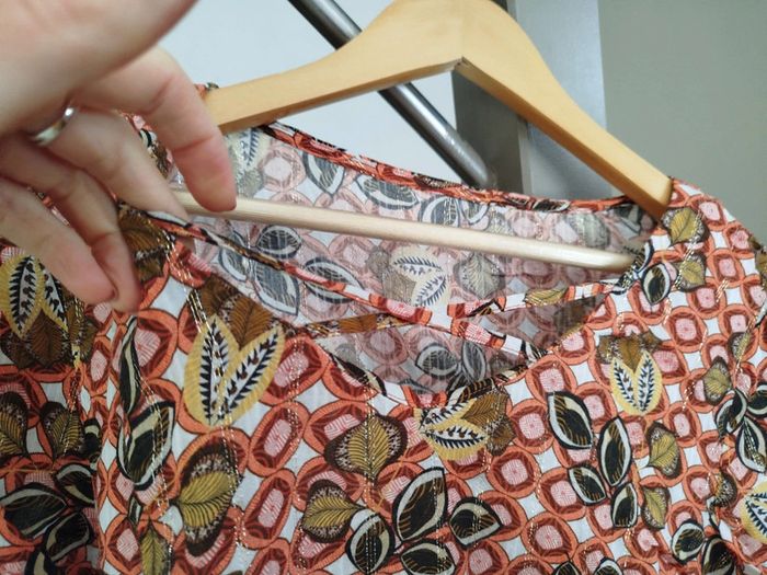 Blouse manches courtes - photo numéro 3