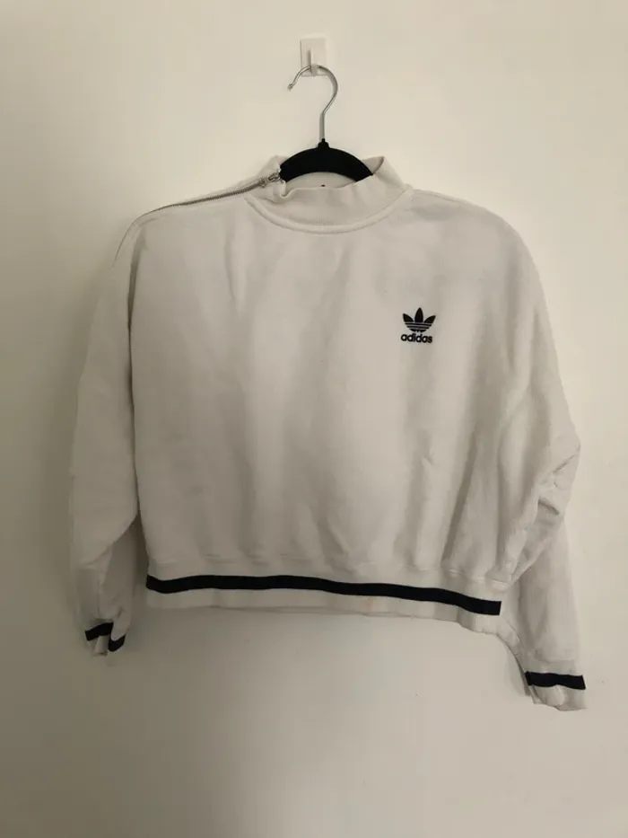 Pull court Adidas