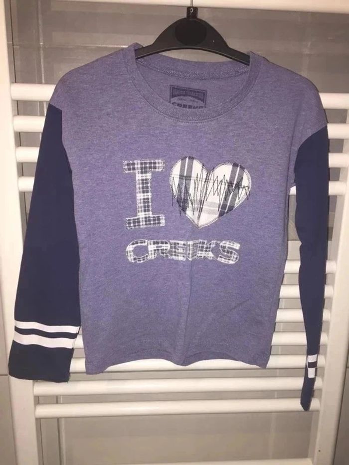 T shirt Creeks 8 ans neuf à 4 euros