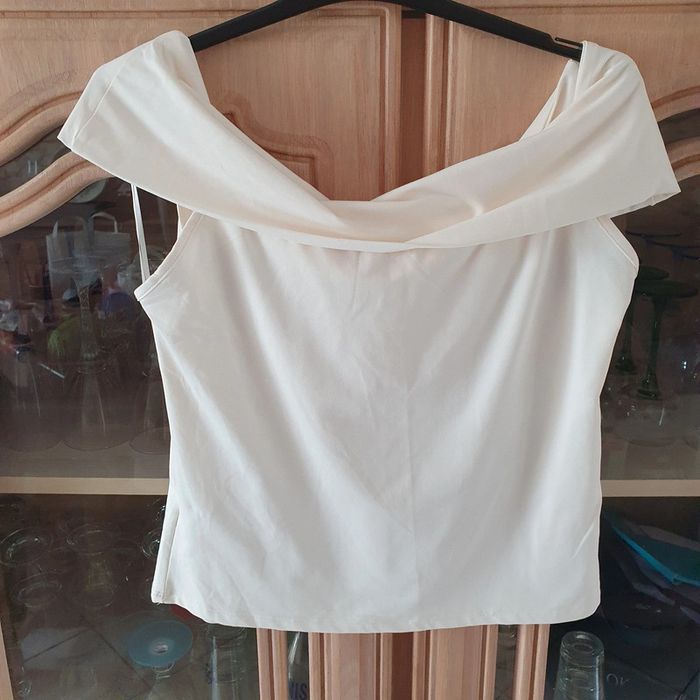 Magnifique haut femme Col Bardot couleur Ivoire taille XL Cache-cache - photo numéro 4