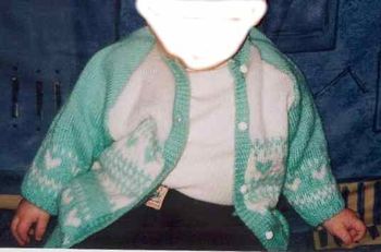 VESTE en laine vert/blanc, petits coeurs