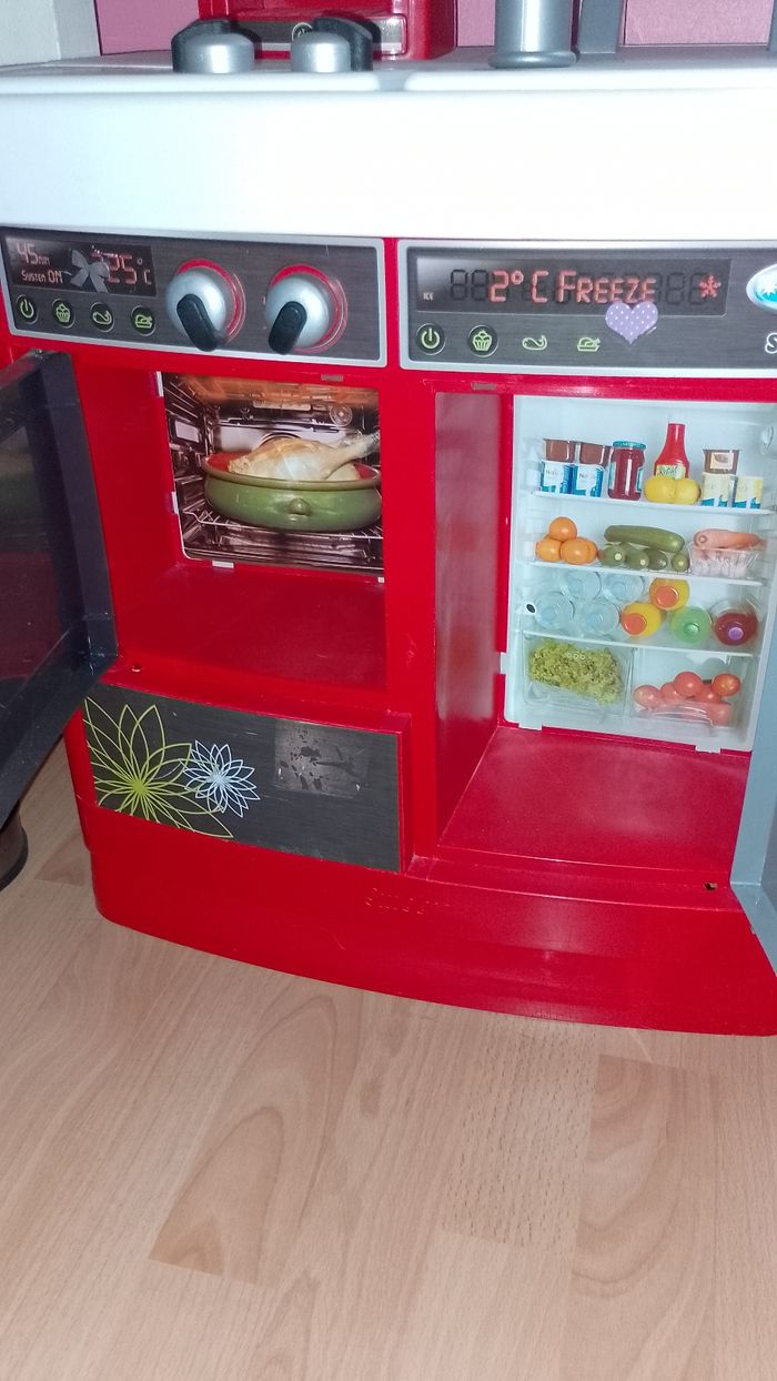 Petite cuisine Smoby 
Vendu sans accessoires - photo numéro 2