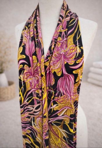 Écharpe légère imprimée colorée - Très bon état