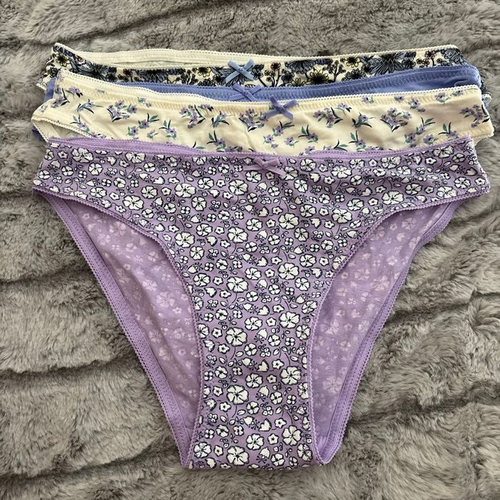 Lot de 4 culottes Etam taille xs