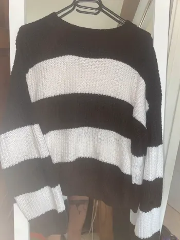 Pull rayé