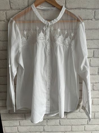Chemisier blanche porte taille 48