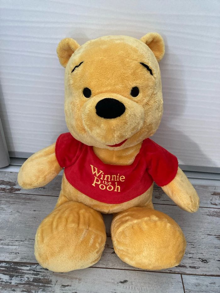 Peluche Winnie l’ourson