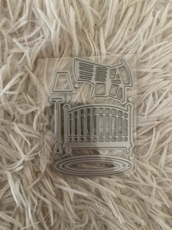 Dies accessoires chambre de bébé