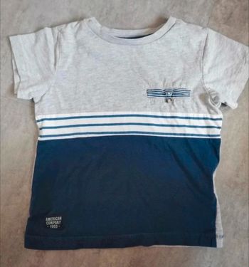 T-shirt garçon 4 ans comme NEUF