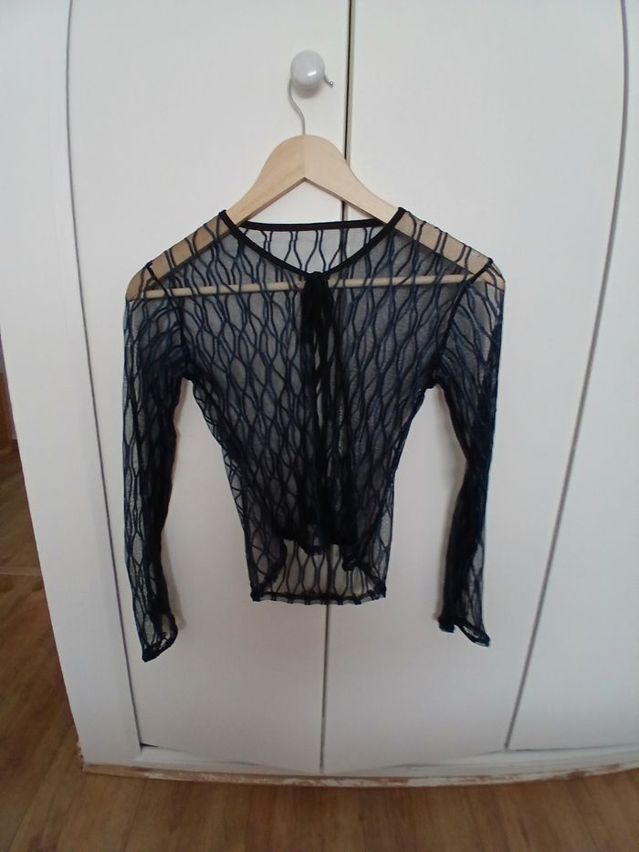 Gilet fin en dentelle