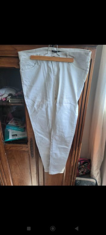 Pantalon femme T 44
