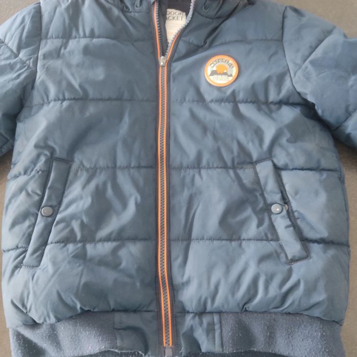 Doudoune taille 8 ans - photo numéro 4
