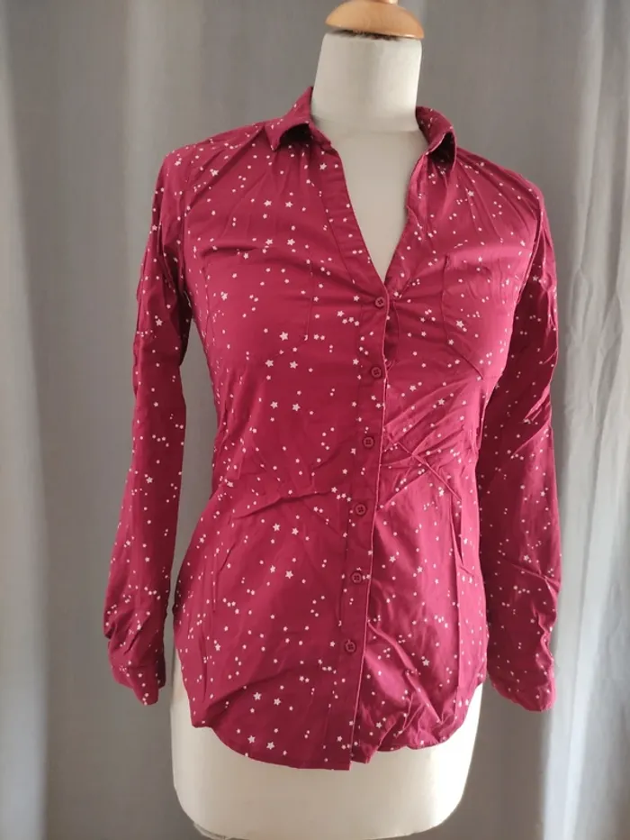 Chemise bordeaux motif étoile