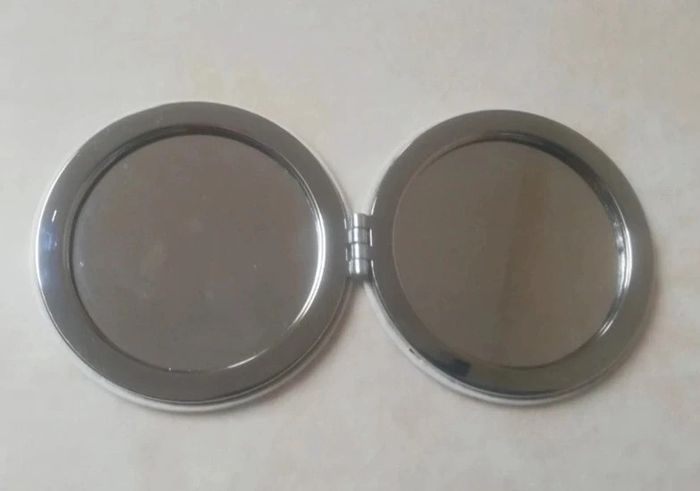 Miroir de poche - photo numéro 3