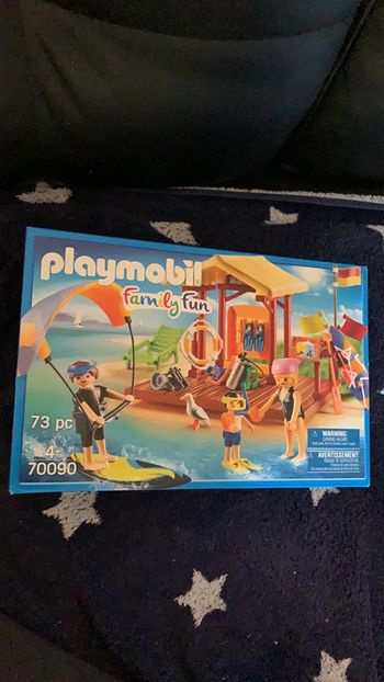 Playmobil family fun  70090