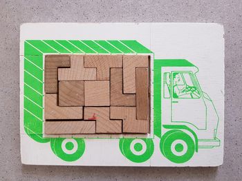 Puzzle en bois "camion"