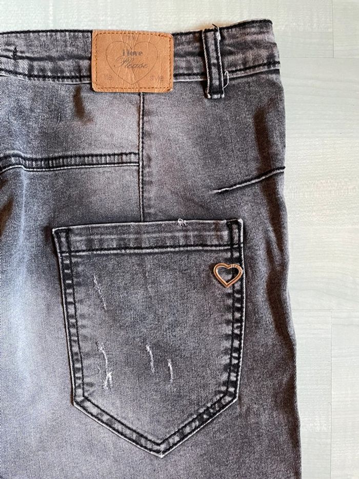 Jean troué femme medium Please - photo numéro 5