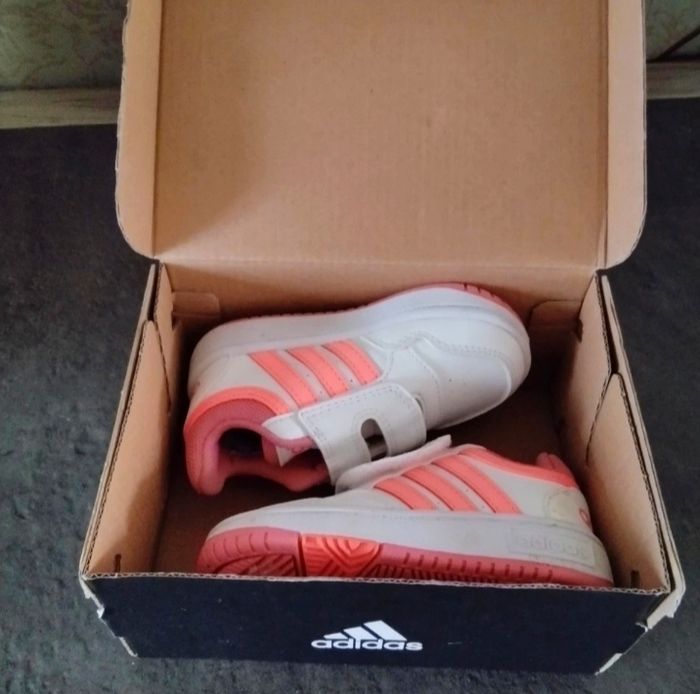 Basket Adidas - photo numéro 3