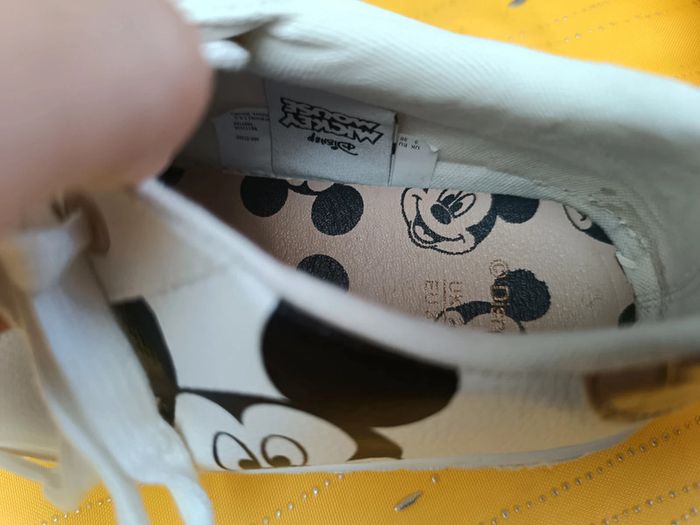 Basket Mickey Disney pointure 36 - photo numéro 6