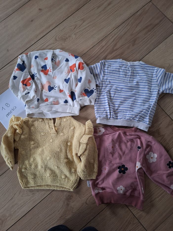 Lot pulls bébé fille 18 mois - photo numéro 5