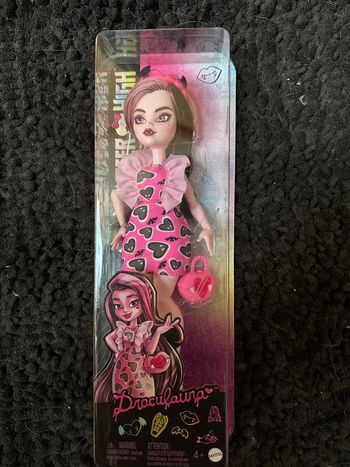 Poupée Monster High Draculaura Neuf