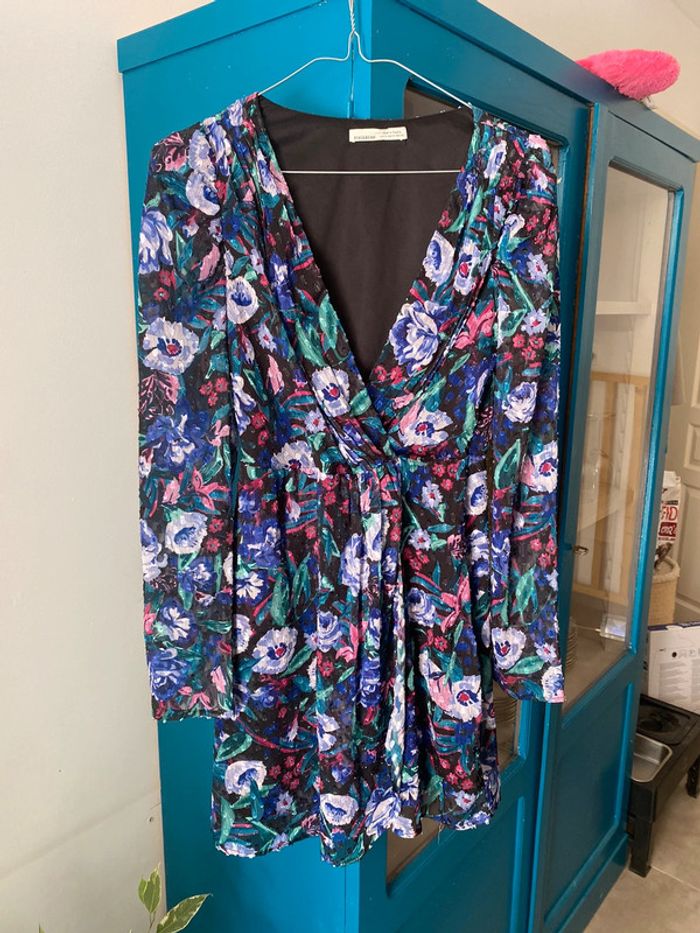 Robe manches longues Pull&bear  taille 36 - photo numéro 3