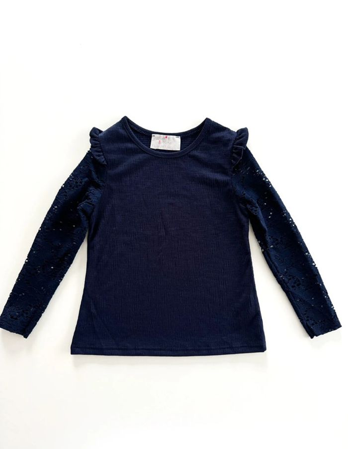 Petit haut bleu marine avec manche en dentelle Charlie et Prune Taille 3 ans