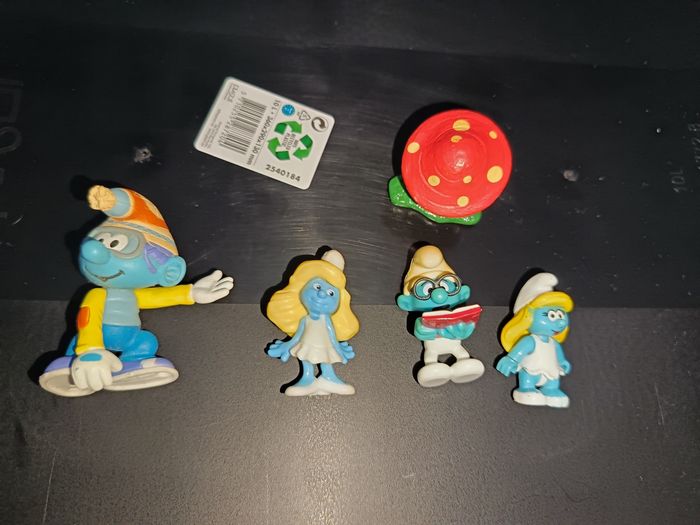 Lot schtroumfs - photo numéro 8